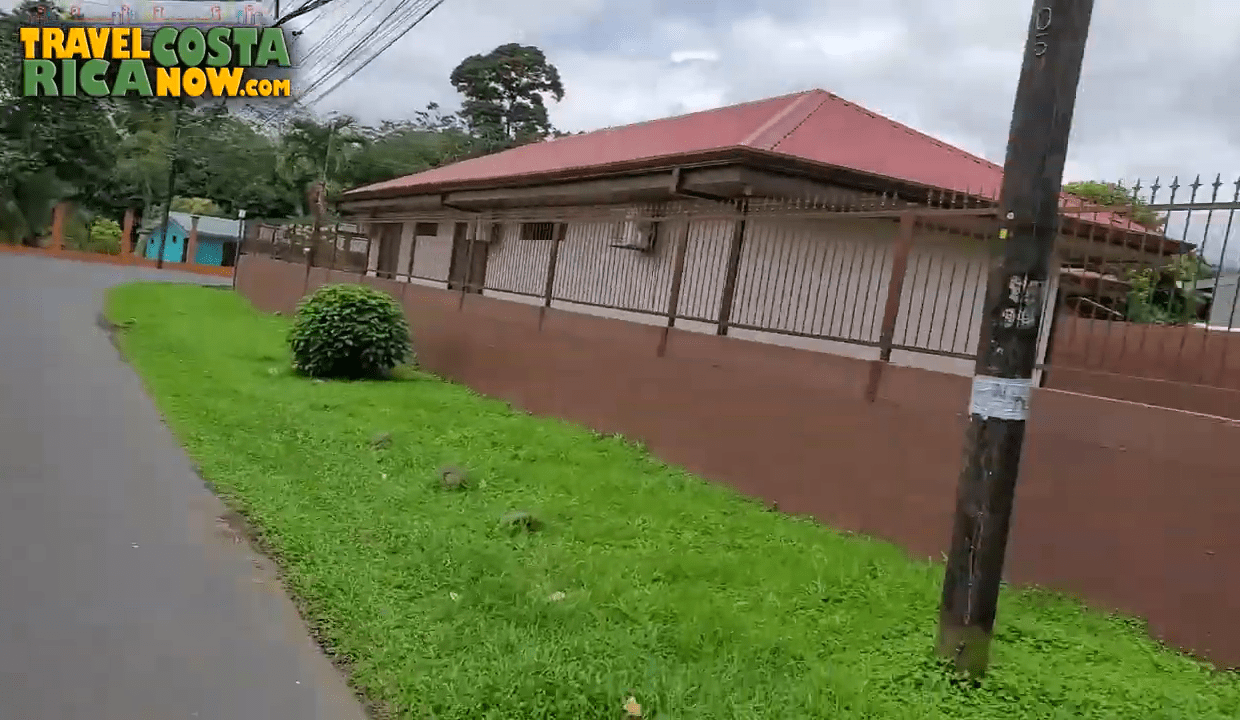 3bedroom house for sale fortuna costa rica (1)-min