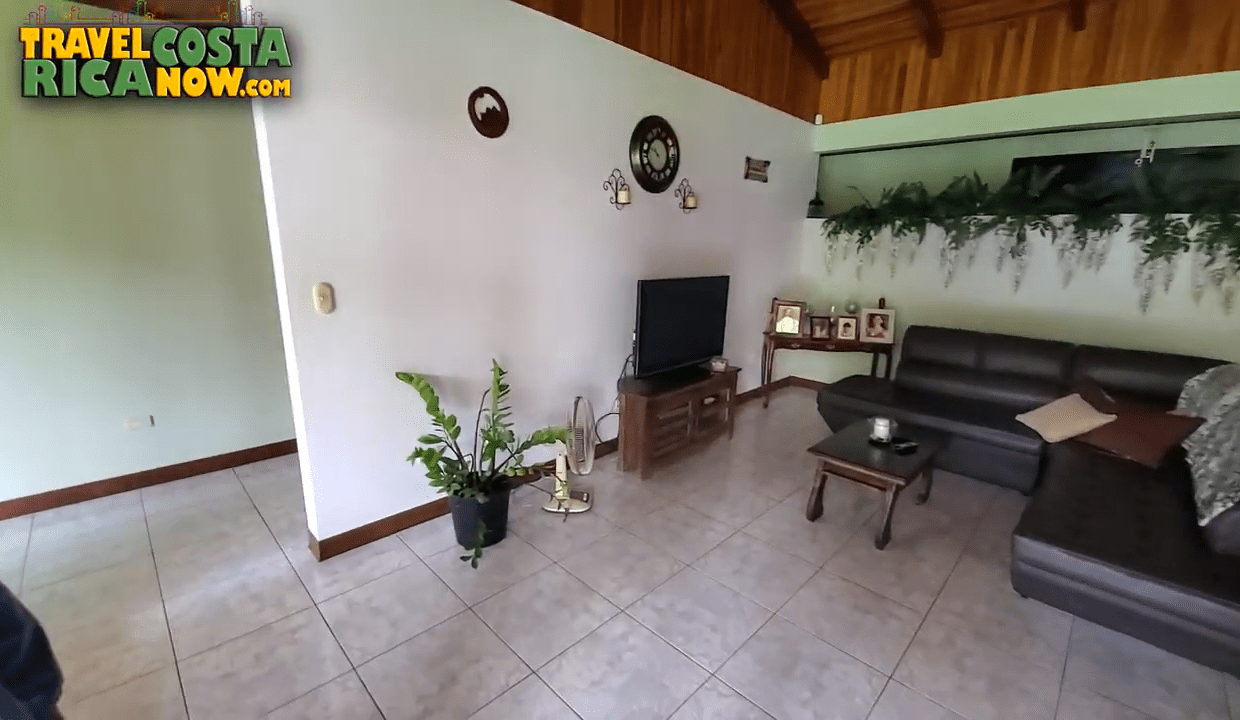 3bedroom house for sale fortuna costa rica (7)-min