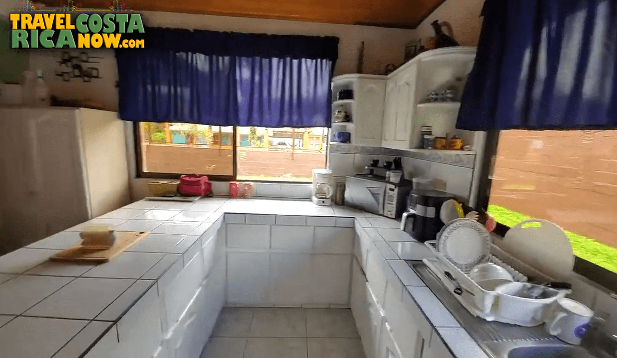 3bedroom house for sale fortuna costa rica (9)-min