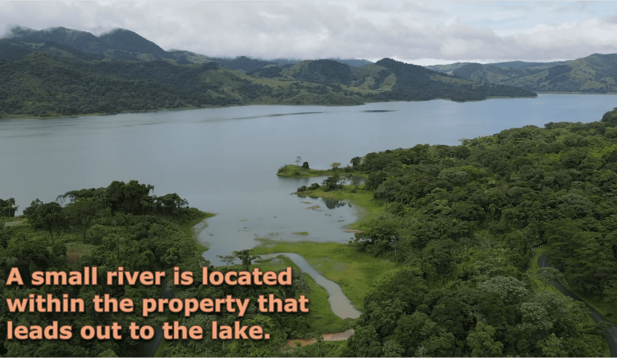 Lake front property in Costa Rica near La Fortuna de san carlos (15)