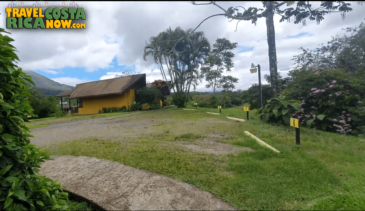 for sale volcano view hotel in fortuna costa rica (22)-min