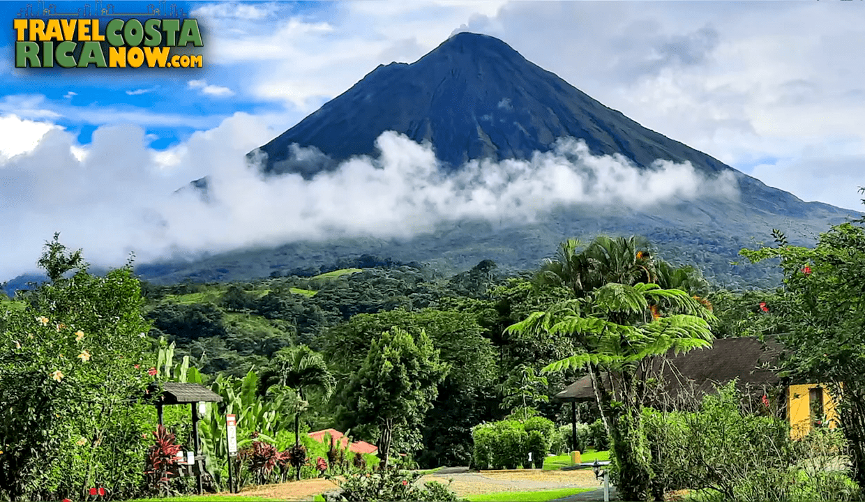 for sale volcano view hotel in fortuna costa rica (39)-min