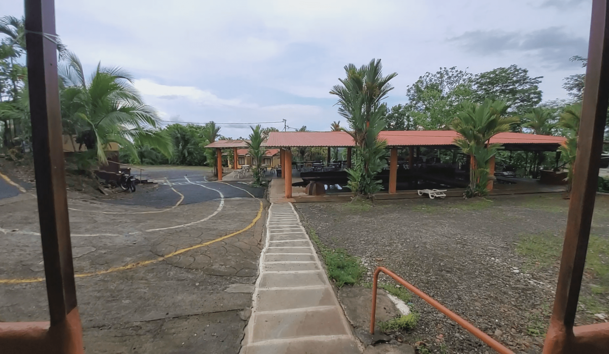 hotsprings in costa rica for sale mineral springs (3)